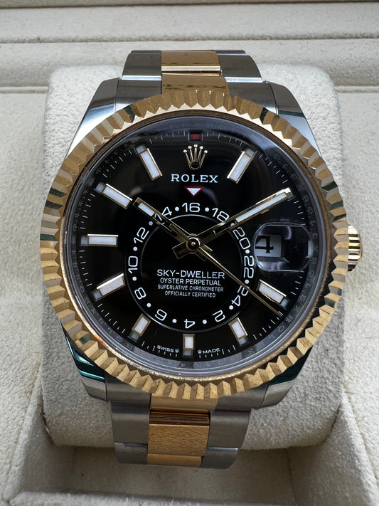 2023 Rolex Sky-Dweller 42mm Box+Papers (326933)