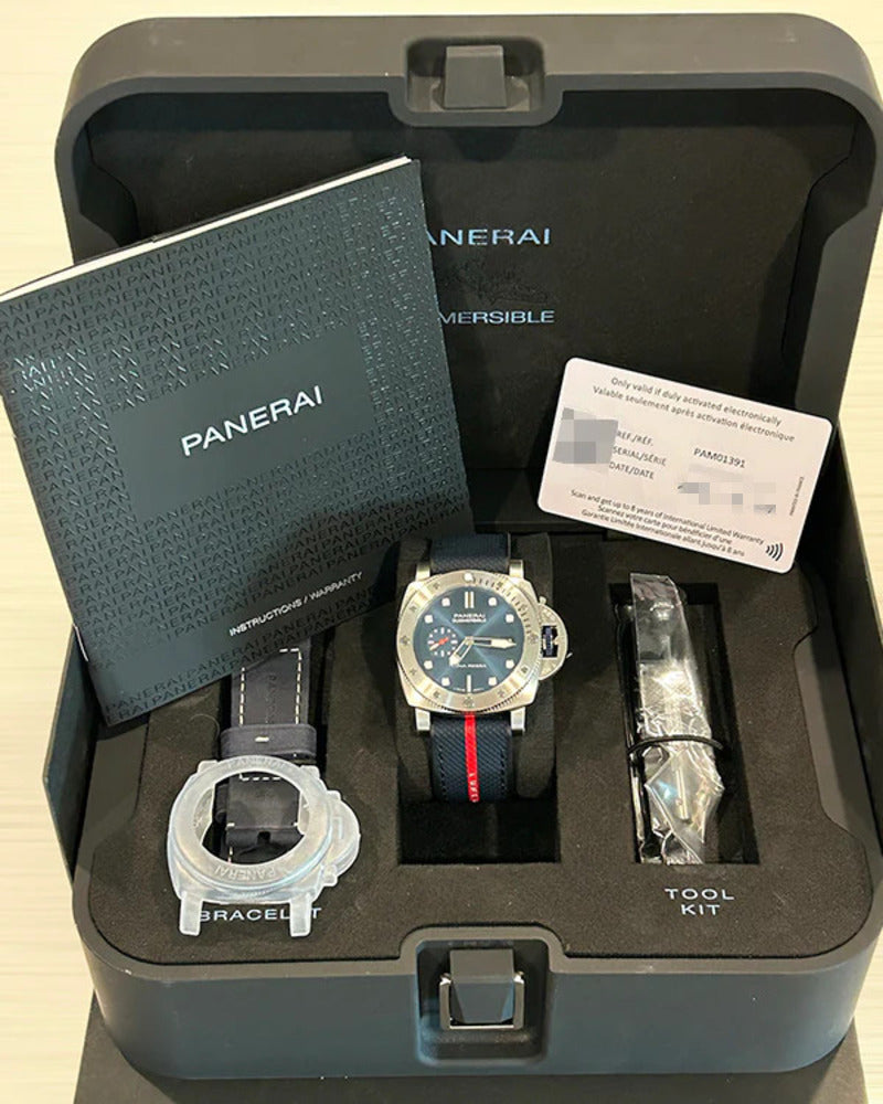 2022 Panerai Submersible Quarantaquattro Luna Rossa 44MM Box+Papers (PAM01391)